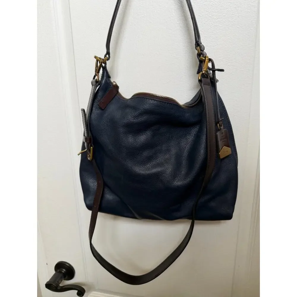 Fossil vickery leather
